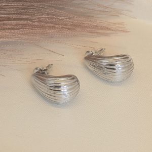Wave Kiss Earrings