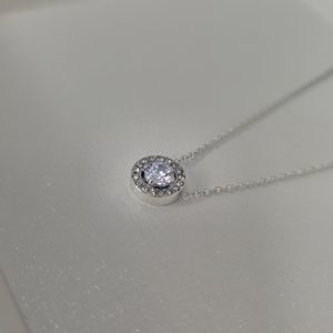 Lovelle-Round Necklace